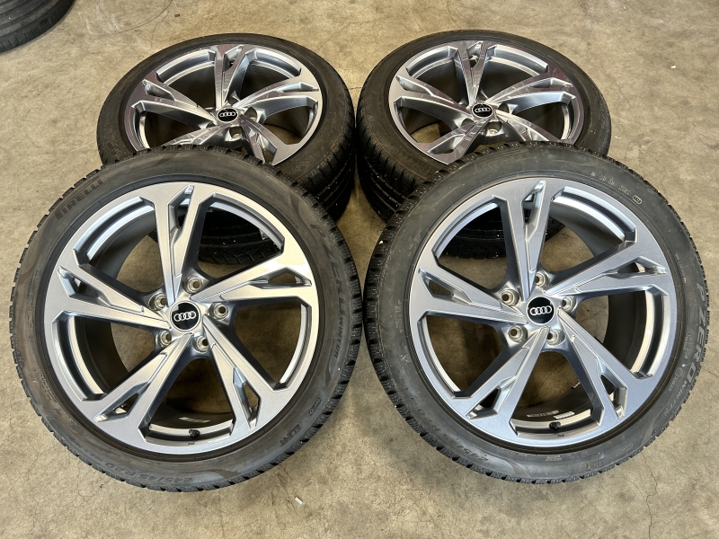 20 inch originele velgen + winterbanden Audi E-Tron GT