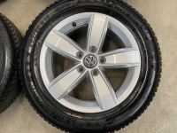 16 inch originele winterset Volkswagen T-Roc Corvara  205 60 16 set 2