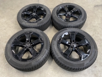 17 inch originele winterset Audi Q2 215 55 17 81A071497A