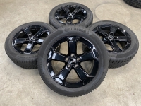 17 inch originele winterset Audi Q2 215 55 17 81A071497A