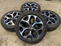 17 inch originele winterset Renault Captur 205 55 17