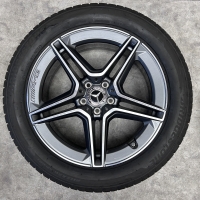 19 inch originele AMG velgen + winterbanden Mercedes GLB GLA A2474011500