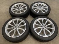 18 inch originele velgen + winterbanden Audi A4 B9 225 45 18 8W0601025ED (set A)