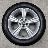 17 inch originele velgen + winterbanden Ford Kuga