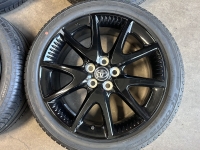 17 inch originele velgen + zomerbanden Toyota Yaris 8535-1