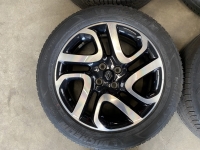 17 inch originele velgen + zomerbanden Renault Captur 17 8967R