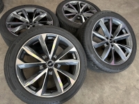 21 inch originele velgen + zomerbanden Audi Q7 4M0601025BP set 1