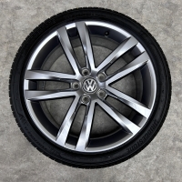 18 inch originele Salvador velgen + zomerbanden Volkswagen Golf 5G0601025AF
