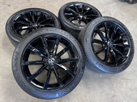 18 inch originele Montrey velgen + zomerbanden Volkswagen Passat 3G0601025Q zwart