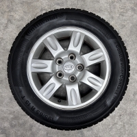15 inch originele velgen + winterbanden Kia Carens