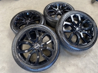 20 inch sport velgen + zomerbanden Range Rover Evoque / Discovery Sport
