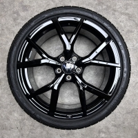 19 inch originele Estoril GTI velgen + zomerbanden Volkswagen Golf 8 5H0601025S