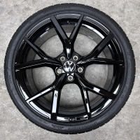 19 inch originele Estoril GTI velgen + zomerbanden Volkswagen Golf 8 5H0601025S