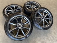 17 inch originele velgen + zomerbanden Mazda MX-5 996585
