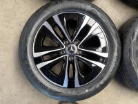 17 inch originele velgen + zomerbanden Mercedes A B klasse CLA A1774012900