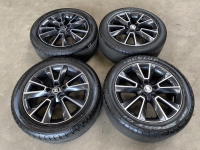 17 inch originele velgen + zomerbanden Skoda Yeti 5L0601025F