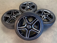 18 inch originele AMG 35 velgen + zomerbanden Mercedes CLA 35 AMG A1184010200
