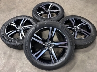 19 inch originele R Design velgen + winterbanden volvo XC60 32327353 set 1