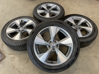 19 inch Audi sport velgen + winterbanden Audi Q5 SQ5  80A601025AN