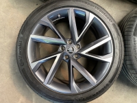 20 inch originele Vega velgen + zomer banden Skoda Kodiaq 565601025P