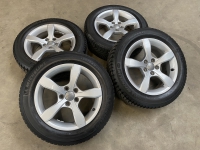 15 inch originele velgen + winterbanden Audi A1 8X0071495