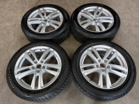 17 inch originele velgen + winterbanden Seat Ateca
