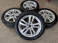 17 inch originele velgen + winterbanden Seat Ateca