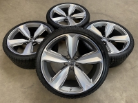 20 inch originele 5 arm peak velgen + winterbanden Audi RS4 RS5 8W0601025FP