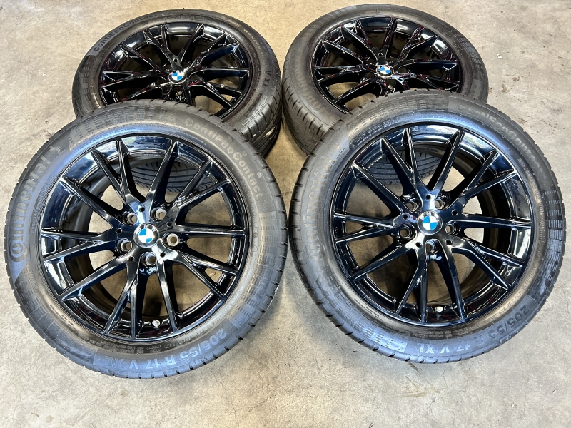 17 inch originele velgen + zomerbanden BMW 1 serie F40 style 489 zwart 7849122