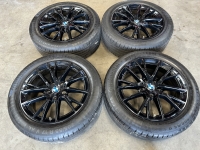 17 inch originele velgen + zomerbanden BMW 1 serie F40 style 489 zwart 7849122