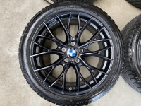 18 inch originele velgen + winterbanden BMW 3 serie F30 F31 Style 405 M (2)