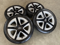 17 inch originele velgen + zomerbanden Toyota Prius