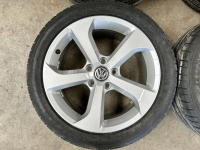 17 inch originele Brooklyn  velgen + zomerbanden Volkswagen Golf 7 GTI 5G0601025BG