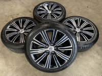 18 inch originele inscription velgen Volvo V60 + winterbanden 31471312 (set 2)