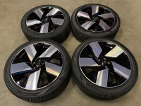 20 inch originele velgen + vierseizoenenbanden Volvo XC40 32143629 32143630