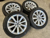 17 inch originele Helsinki velgen + winterbanden Volkswagen Passat  3G0601025C set 1