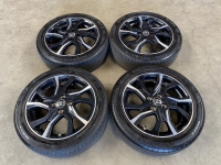 16 inch originele velgen + zomerbanden Toyota Yaris 195 60 16