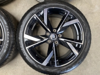 18 inch originele velgen + zomerbanden Skoda Octavia 5DD601025B