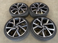 19 inch originele Brescia velgen + zomerbanden Volkswagen Golf 7 clubsport 5G0601025CL