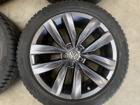 18 inch originele Almere velgen + winterbanden Volkswagen Arteon / Passat 3G8601025R