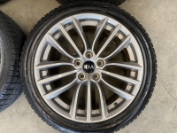 18 inch originele Kia Optima  / E niro velgen + winterbanden 52910-J5100