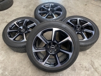 19 inch originele Audi sport velgen + zomerbanden Q3 83A601025D set 1