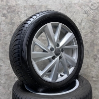 17 inch originele velgen + winterbanden Audi Q2 81A601025C (set 3)