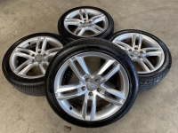 18 inch originele velgen + zomerbanden Audi A4 B8 8K0601025CC