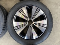 18 inch originele velgen + winterbanden Mercedes EQA EQB A2434010100