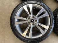 18 inch originele avantgarde velgen + winterbanden Mercedes C klasse W205 A2054012802
