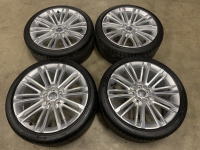 19 inch originele Audi A4 B9 velgen + zomerbanden 245 35 19