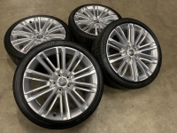 19 inch originele Audi A4 B9 velgen + zomerbanden 245 35 19