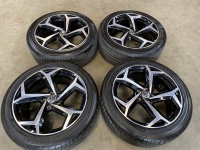 18 inch originele Bonneville velgen + zomerbanden Volskwagen Passat 3G0601025BG