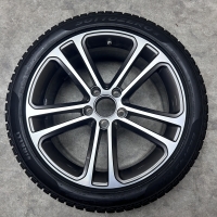 18 inch originele velgen + winterbanden Mercedes C klasse W206 A2064016400